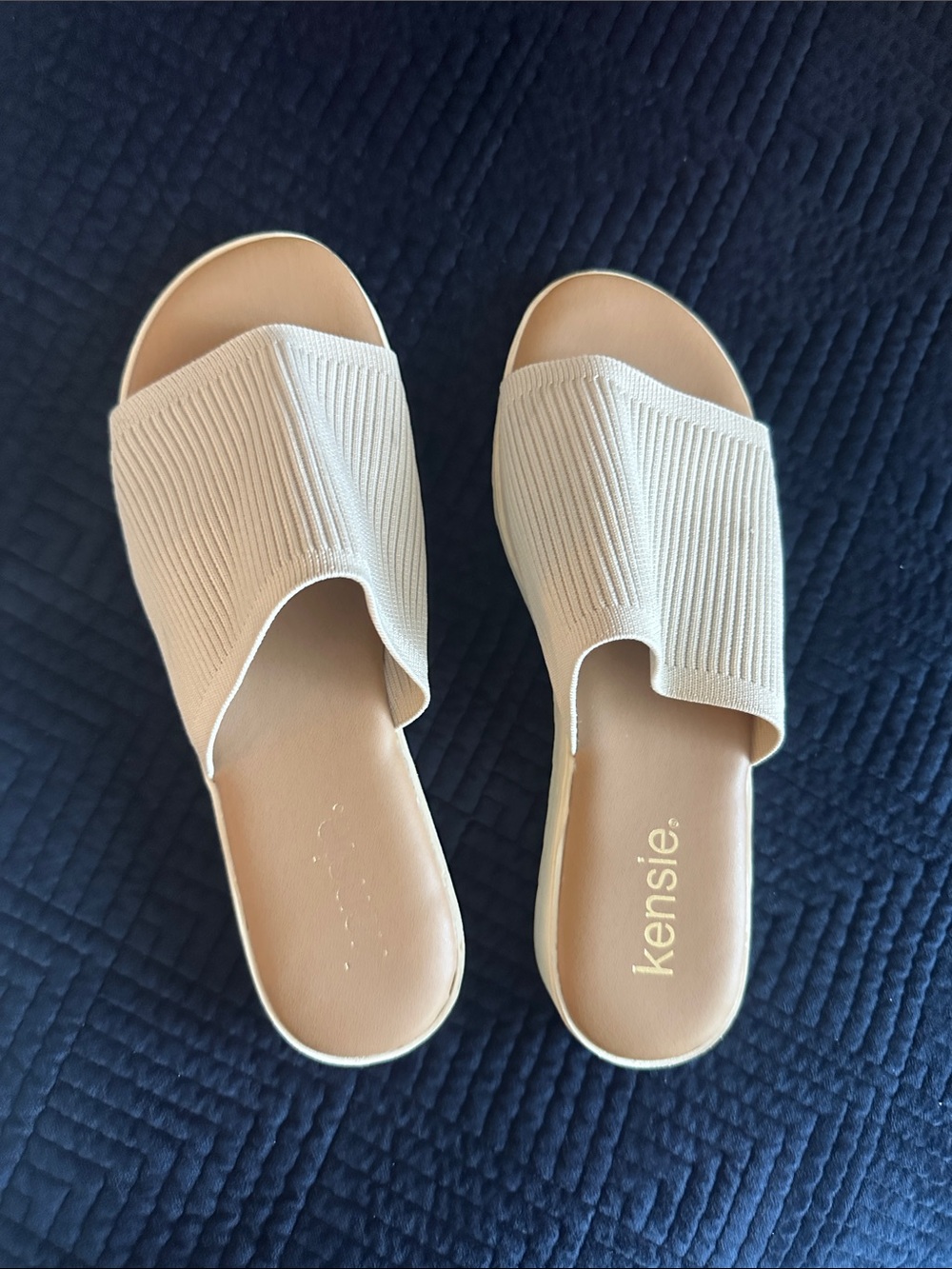 Kensie Beige Ribbed Slide Mules
